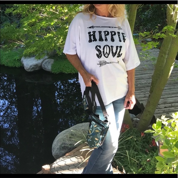 SOLD OUT.        Neoprene Water Bottle & Phone Holder Blue Green Birds Print New - Picture 15 of 16